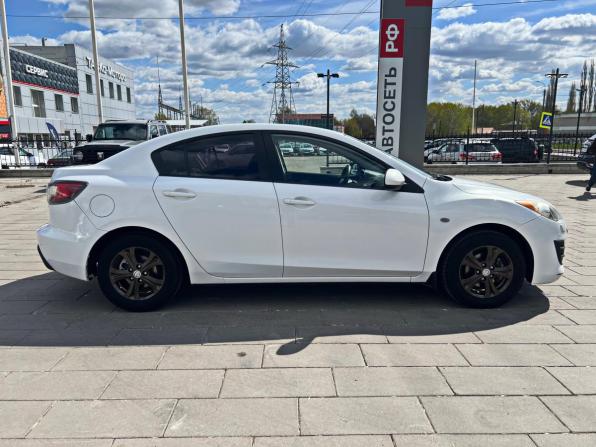 Mazda 3 II (BL) Рестайлинг с пробегом 2011 года, цена 880 000 рублей, 179081 км, седан, Автокод Объявления