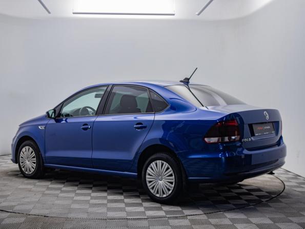 Volkswagen Polo V Рестайлинг с пробегом 2018 года, цена 1 445 000 рублей, 81000 км, седан, Автокод Объявления