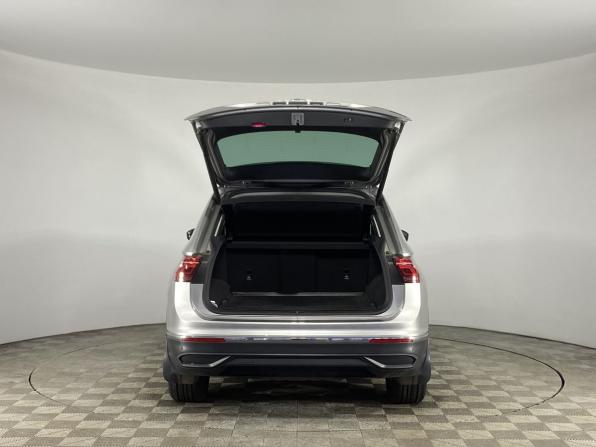 Volkswagen Tiguan II Рестайлинг с пробегом 2021 года, цена 3 640 000 рублей, 36737 км, внедорожник, Автокод Объявления