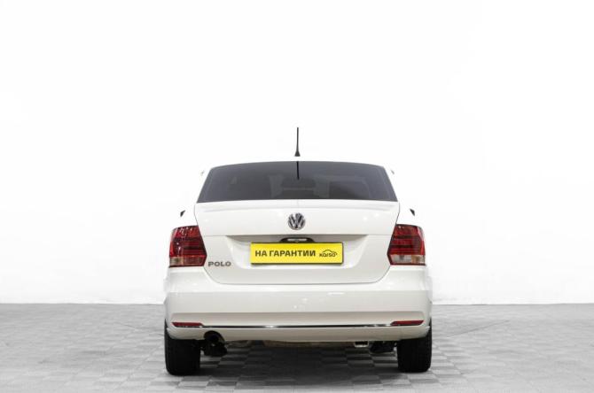 Volkswagen Polo V Рестайлинг с пробегом 2016 года, цена 929 000 рублей, 226000 км, седан, Автокод Объявления