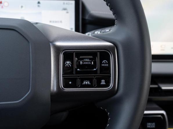 Toyota RAV4 VI (XA60) с пробегом 2026 года, цена 4 150 000 рублей, 36 км, внедорожник, Автокод Объявления