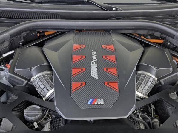 BMW XM с пробегом 2023 года, цена 23 000 000 рублей, 1620 км, внедорожник, Автокод Объявления