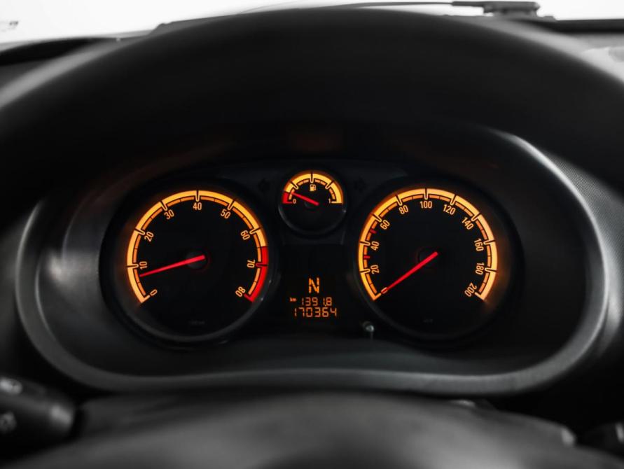 Opel Corsa D Рестайлинг II Санкт-Петербург  - изображение 11