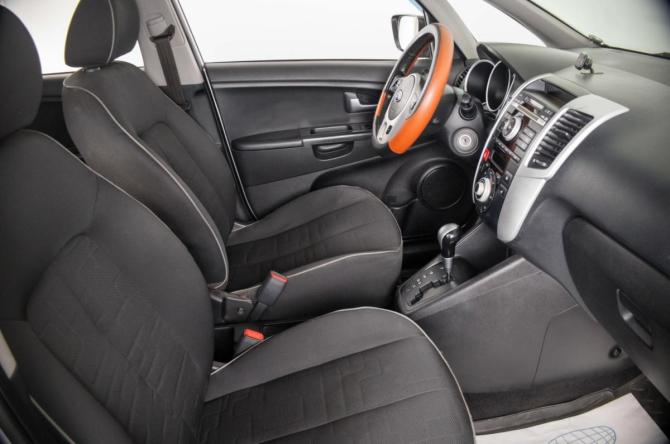 Kia Venga I с пробегом 2012 года, цена 919 000 рублей, 154500 км, компактвэн, Автокод Объявления