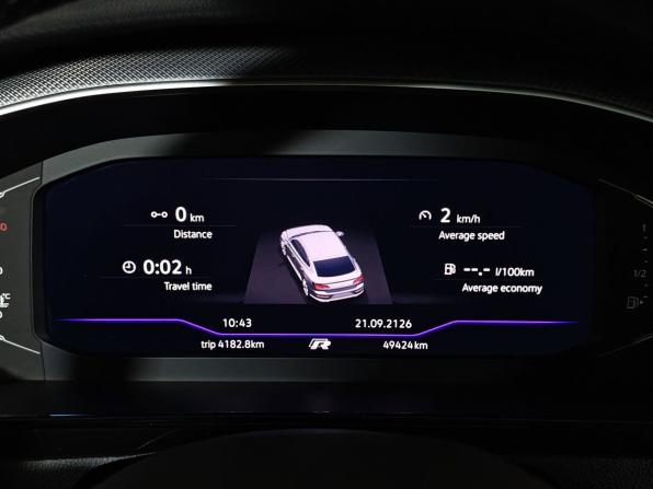 Volkswagen Passat CC II Рестайлинг с пробегом 2022 года, цена 4 300 000 рублей, 49423 км, лифтбек, Автокод Объявления