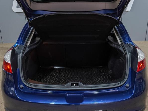Renault Megane III с пробегом 2010 года, цена 699 000 рублей, 168072 км, хэтчбек, Автокод Объявления