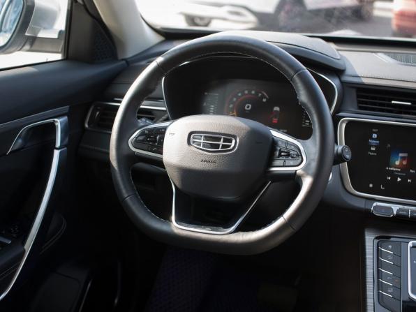 Geely Atlas Pro с пробегом 2022 года, цена 1 870 000 рублей, 49170 км, внедорожник, Автокод Объявления