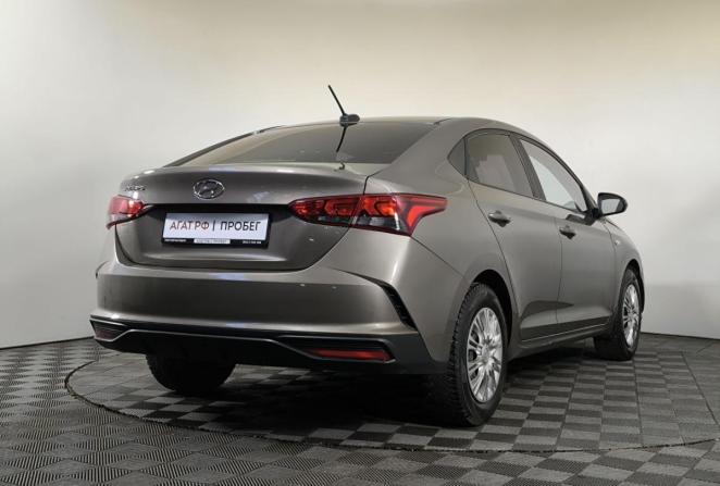 Hyundai Solaris II Рестайлинг с пробегом 2021 года, цена 1 570 000 рублей, 20000 км, седан, Автокод Объявления
