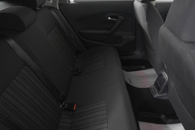 Volkswagen Polo V Рестайлинг с пробегом 2018 года, цена 949 000 рублей, 41700 км, седан, Автокод Объявления