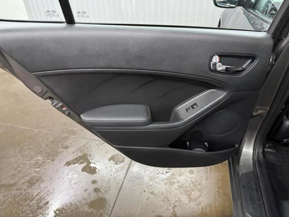 Kia Cerato III Рестайлинг (Classic) с пробегом 2017 года, цена 1 297 000 рублей, 162323 км, седан, Автокод Объявления