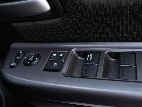 Honda Stepwgn V Рестайлинг с пробегом 2019 года, цена 2 450 000 рублей, 47071 км, минивэн, Автокод Объявления