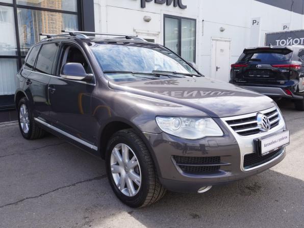 Volkswagen Touareg I Рестайлинг с пробегом 2009 года, цена 1 163 000 рублей, 316193 км, внедорожник, Автокод Объявления