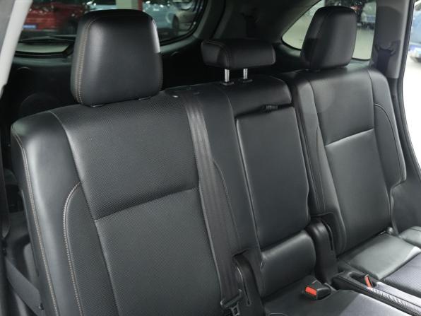 Toyota Highlander III (XU50) Рестайлинг с пробегом 2018 года, цена 3 949 000 рублей, 160492 км, внедорожник, Автокод Объявления