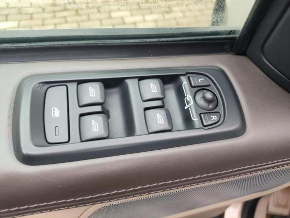 Land Rover Range Rover Sport I Рестайлинг с пробегом 2012 года, цена 1 579 000 рублей, 227345 км, внедорожник, Автокод Объявления