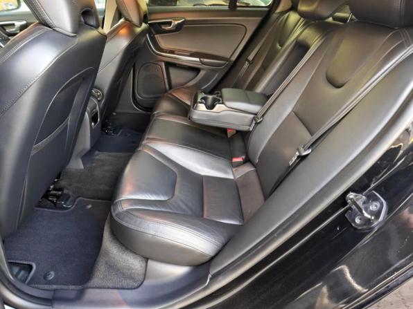 Volvo S60 II с пробегом 2012 года, цена 1 050 000 рублей, 325779 км, седан, Автокод Объявления