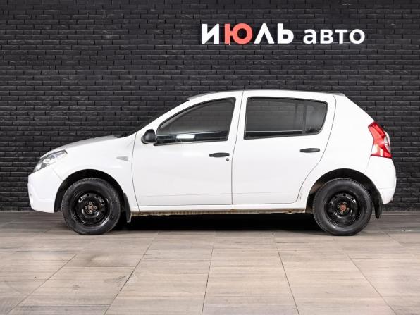 Renault Sandero I с пробегом 2014 года, цена 700 000 рублей, 111909 км, хэтчбек, Автокод Объявления