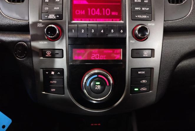 Kia Cerato II с пробегом 2009 года, цена 810 000 рублей, 188091 км, седан, Автокод Объявления