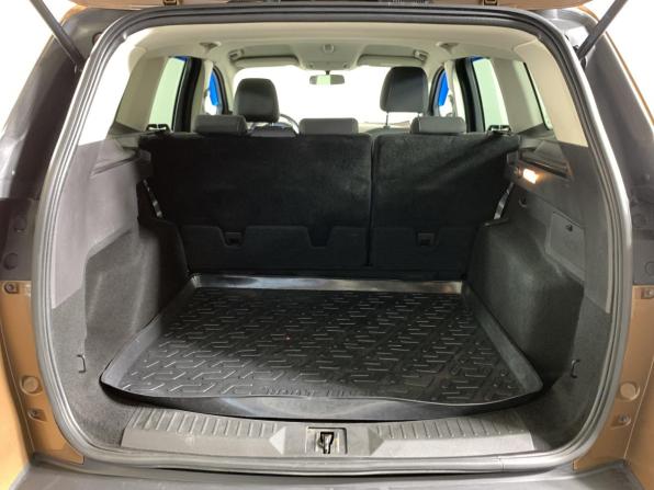Ford Kuga II с пробегом 2013 года, цена 1 060 000 рублей, 130093 км, внедорожник, Автокод Объявления
