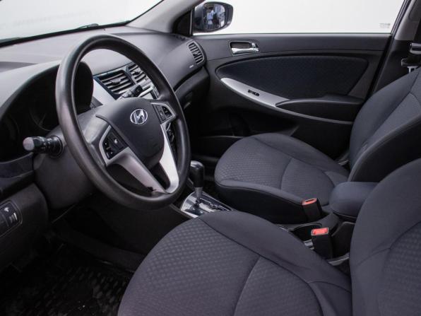Hyundai Solaris I с пробегом 2013 года, цена 740 000 рублей, 193862 км, хэтчбек, Автокод Объявления