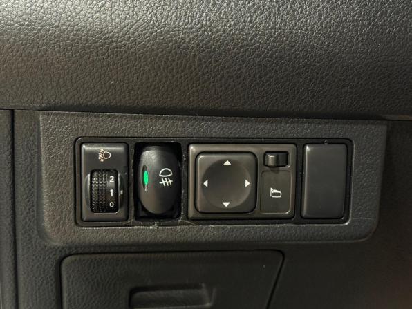 Nissan Tiida I Рестайлинг с пробегом 2011 года, цена 730 000 рублей, 254635 км, седан, Автокод Объявления