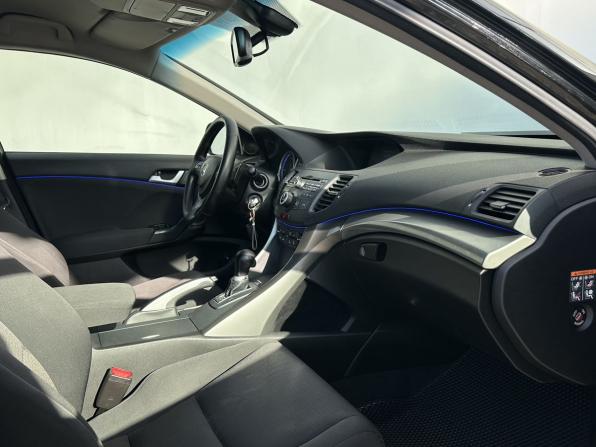 Honda Accord VIII Рестайлинг с пробегом 2011 года, цена 1 170 000 рублей, 257888 км, седан, Автокод Объявления