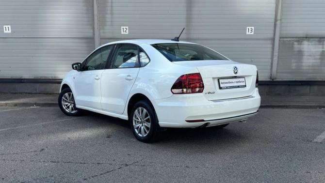 Volkswagen Polo V Рестайлинг с пробегом 2019 года, цена 989 000 рублей, 116507 км, седан, Автокод Объявления