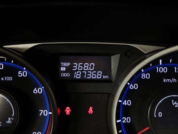 Hyundai ix35 I с пробегом 2012 года, цена 949 000 рублей, 187368 км, внедорожник, Автокод Объявления