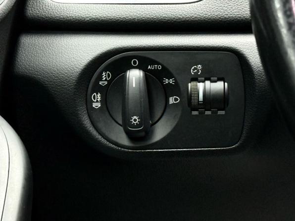 Audi Q3 I (8U) с пробегом 2013 года, цена 1 699 000 рублей, 200750 км, внедорожник, Автокод Объявления