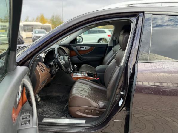 Infiniti FX II (S51) Рестайлинг с пробегом 2013 года, цена 1 780 000 рублей, 213097 км, внедорожник, Автокод Объявления