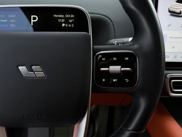 Li Auto (Lixiang) L7 I с пробегом 2023 года, цена 5 490 000 рублей, 31765 км, внедорожник, Автокод Объявления