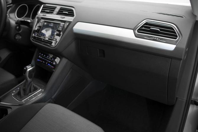Volkswagen Tiguan II Рестайлинг с пробегом 2020 года, цена 2 449 000 рублей, 55178 км, внедорожник, Автокод Объявления