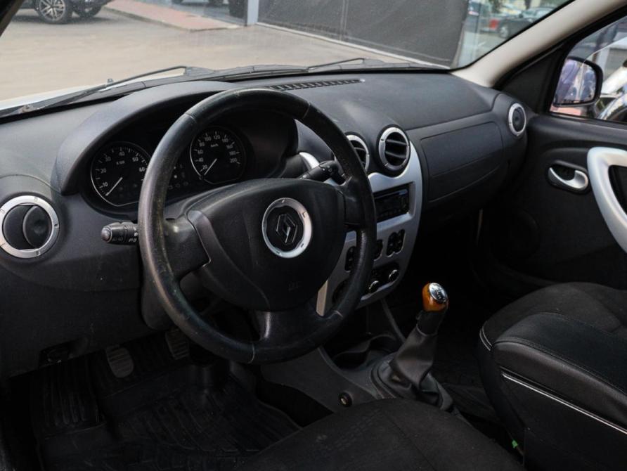 Renault Sandero I Москва  - изображение 13