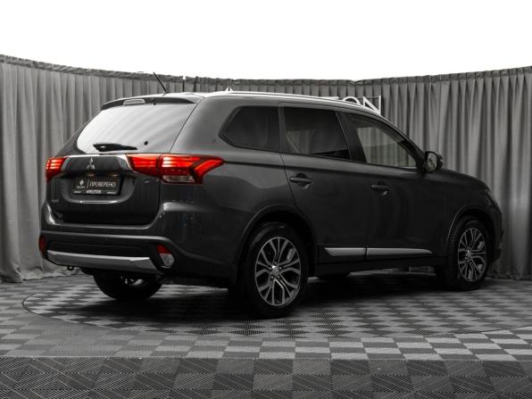 Mitsubishi Outlander III Рестайлинг 2 с пробегом 2016 года, цена 2 270 000 рублей, 81693 км, внедорожник, Автокод Объявления