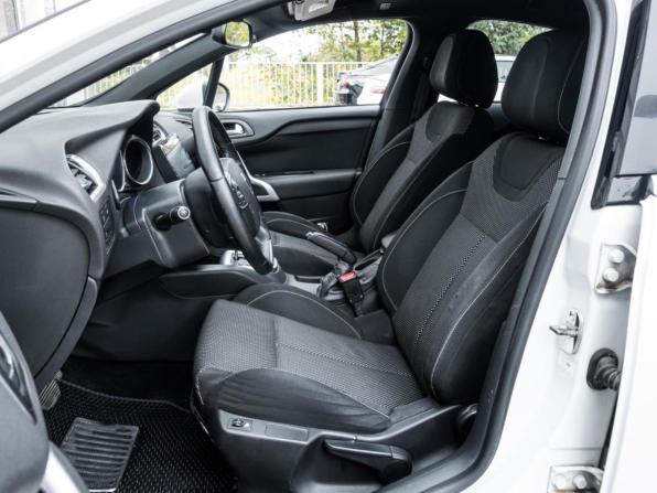 Citroen DS4 с пробегом 2012 года, цена 895 000 рублей, 144619 км, хэтчбек, Автокод Объявления