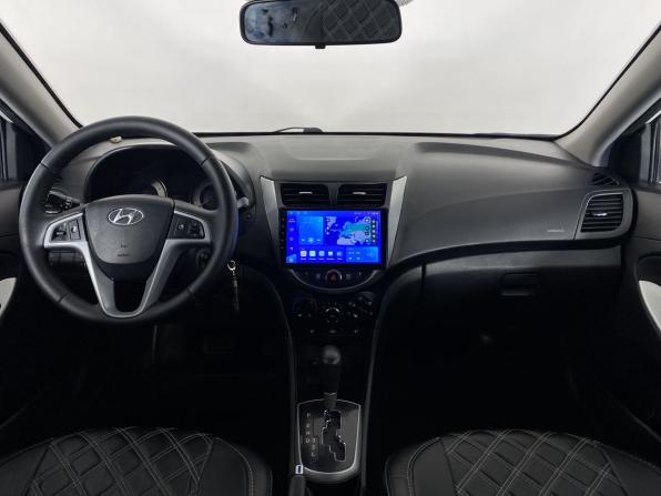 Hyundai Solaris I с пробегом 2012 года, цена 780 000 рублей, 159287 км, седан, Автокод Объявления