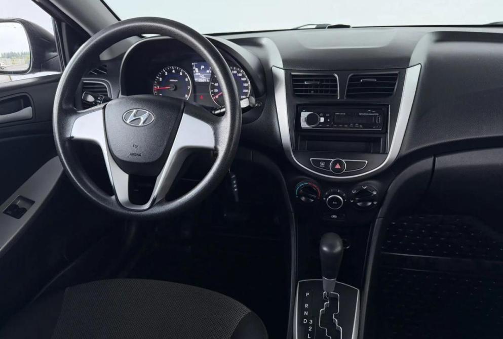 Hyundai Solaris I Киров  - изображение 13