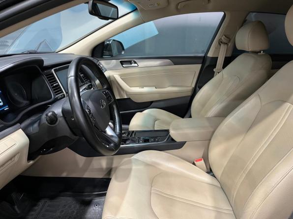 Hyundai Sonata VII (LF) Рестайлинг с пробегом 2017 года, цена 1 595 000 рублей, 94803 км, седан, Автокод Объявления