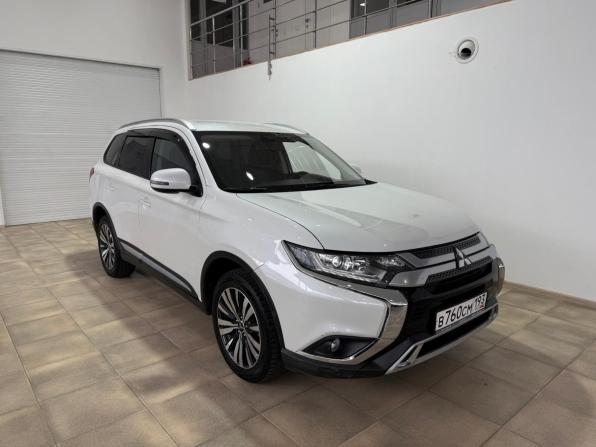 Mitsubishi Outlander III Рестайлинг 3 с пробегом 2018 года, цена 1 950 000 рублей, 94469 км, внедорожник, Автокод Объявления