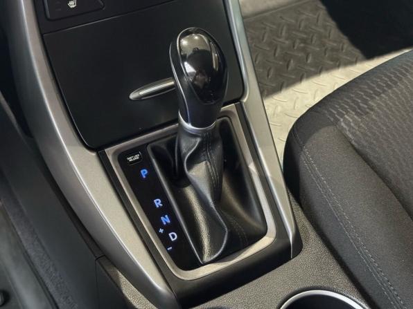 Hyundai Elantra V (MD) Рестайлинг с пробегом 2015 года, цена 1 299 000 рублей, 95666 км, седан, Автокод Объявления