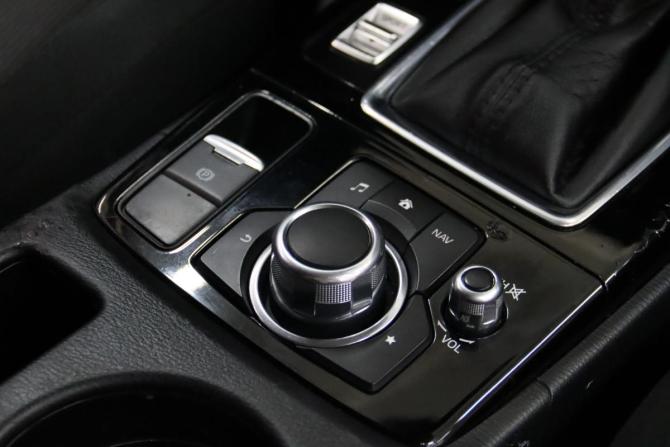 Mazda CX-5 I Рестайлинг с пробегом 2016 года, цена 1 825 250 рублей, 195382 км, внедорожник, Автокод Объявления