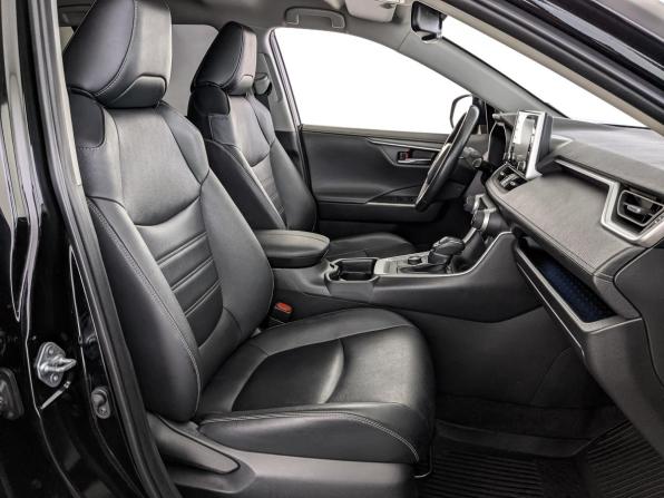 Toyota RAV4 V (XA50) с пробегом 2022 года, цена 4 020 000 рублей, 83820 км, внедорожник, Автокод Объявления