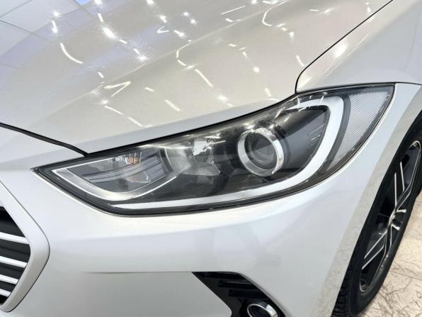 Hyundai Elantra VI (AD) с пробегом 2017 года, цена 1 360 000 рублей, 135647 км, седан, Автокод Объявления