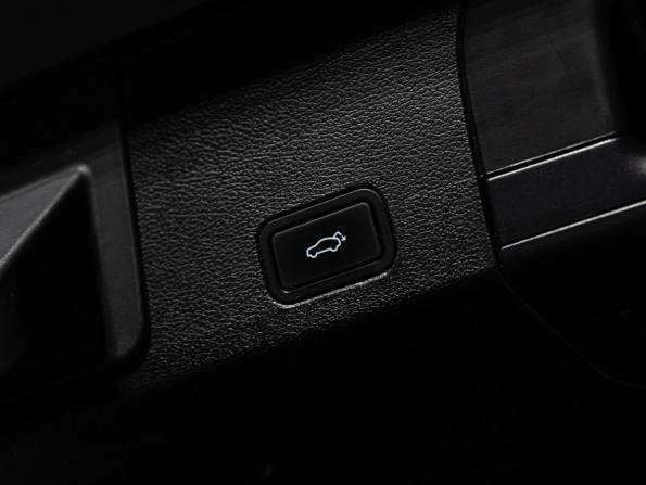 Geely Tugella I Рестайлинг с пробегом 2023 года, цена 2 829 700 рублей, 50165 км, внедорожник, Автокод Объявления