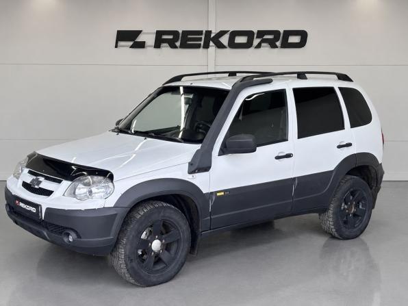 Chevrolet Niva I Рестайлинг с пробегом 2016 года, цена 589 000 рублей, 261277 км, внедорожник, Автокод Объявления