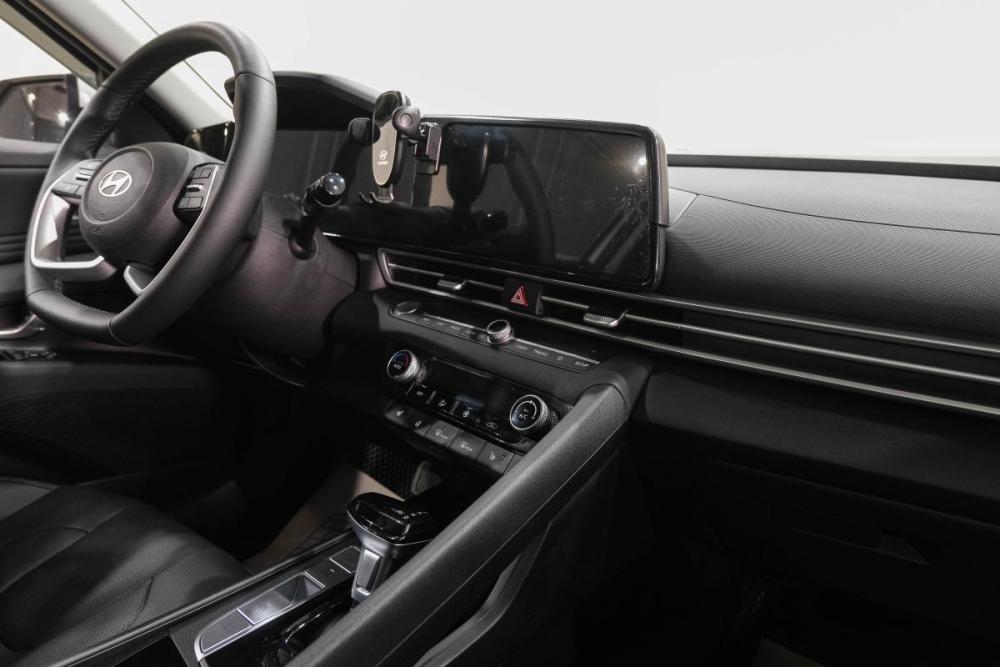 Hyundai Elantra VII (CN7) Рестайлинг Новокузнецк  - изображение 24