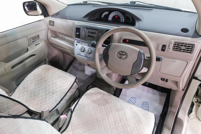 Toyota Raum II с пробегом 2003 года, цена 569 000 рублей, 277000 км, компактвэн, Автокод Объявления