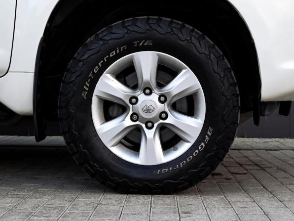 Toyota Land Cruiser Prado 150 Series с пробегом 2012 года, цена 2 739 000 рублей, 256718 км, внедорожник, Автокод Объявления