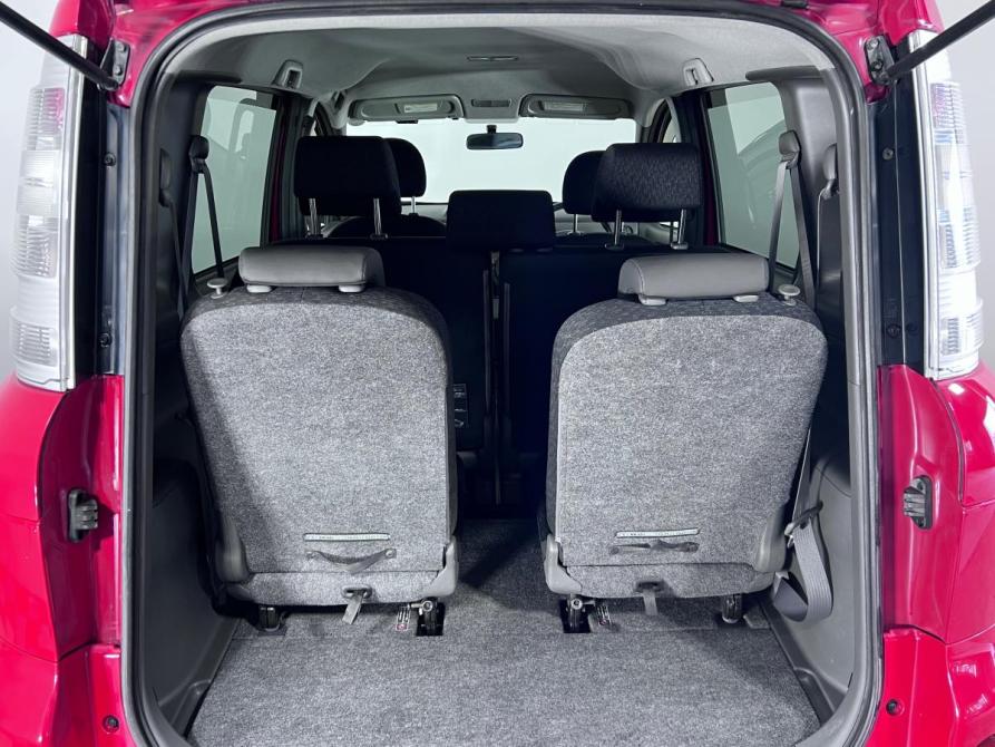 Toyota Sienta I Рестайлинг 2 Ростов-на-Дону  - изображение 17