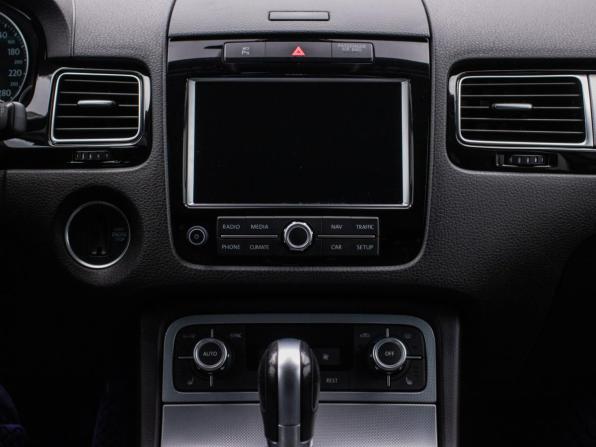 Volkswagen Touareg II с пробегом 2014 года, цена 2 695 000 рублей, 77000 км, внедорожник, Автокод Объявления