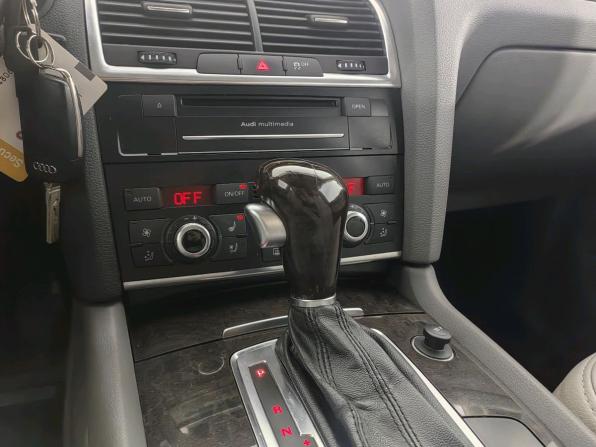 Audi Q7 I (4L) Рестайлинг с пробегом 2010 года, цена 1 377 000 рублей, 190289 км, внедорожник, Автокод Объявления